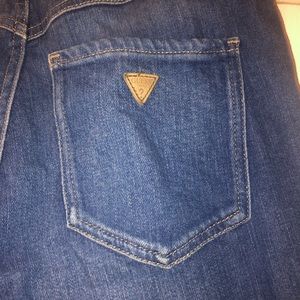 Guess jeans size 28